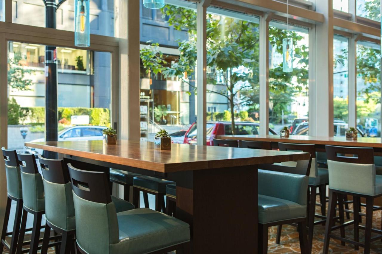 Vancouver Marriott Pinnacle Downtown Hotel Eksteriør bilde